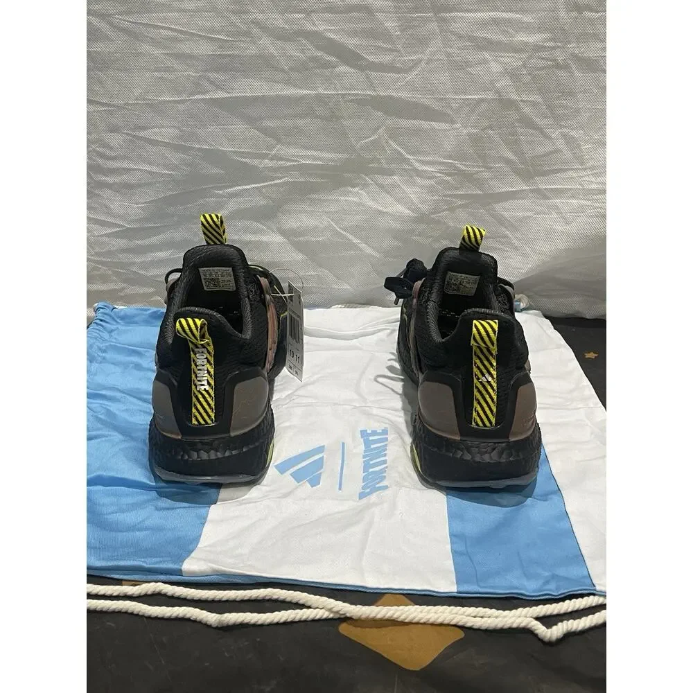 New Men’s 10 Adidas Fortnite x Adidas UltraBoost 1.0 Battle Bus - Black JQ0718